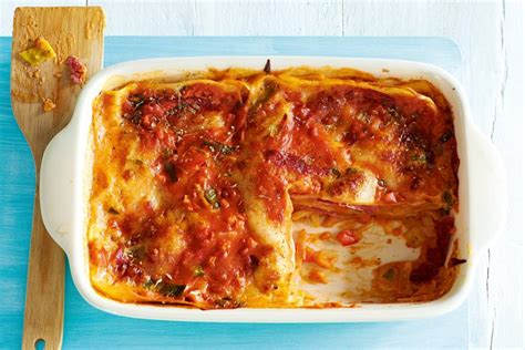 lasagne met salami mozzarella recept allerhande albert heijn