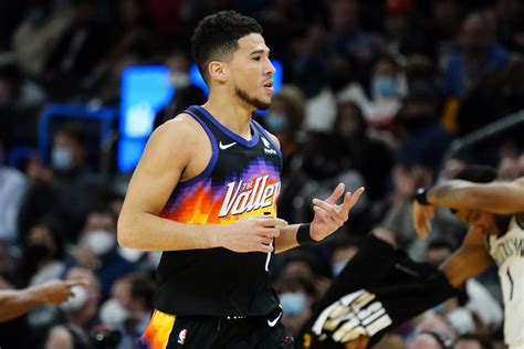 Devin Booker Erupts For 35 As Suns Beat Kyrie Irving James Harden Nets