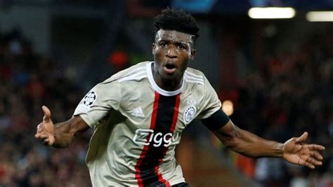 rumor transfer liga spanyol barca gagal gaet kudus madrid lirik santi