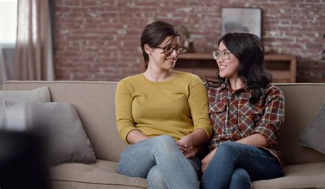 The New Hallmark Ad Features Adorable Lesbian Couple – Sheknows