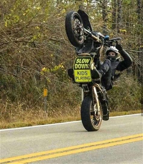 Morning Funny Meme Dump 37 Pics Funny Motorcycle Motocross Funny