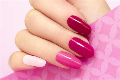 chic chic nails mobile nail professional mobile beauty  pimlico