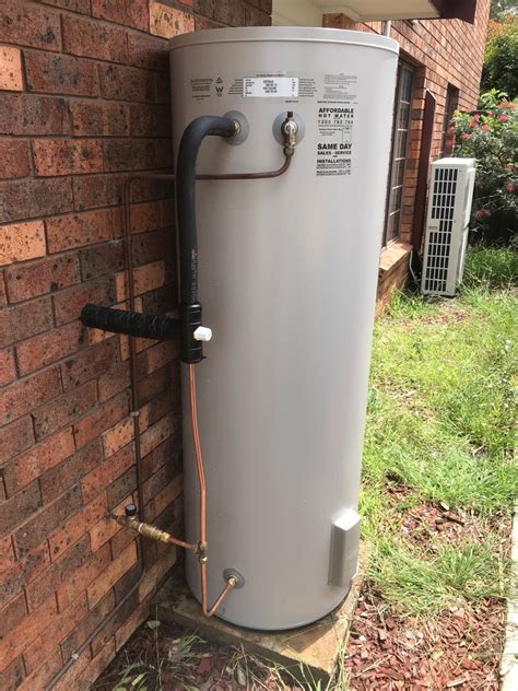 hot water kings langley hot water installs repairs and replacements