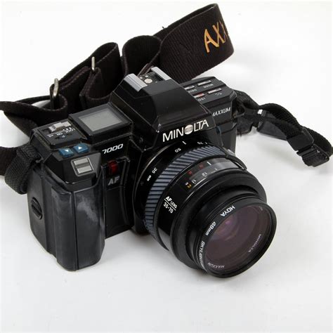 minolta maxxum  slr film camera  maxxum af zoom  mm  af flash