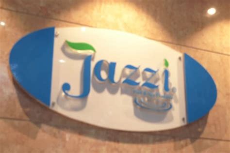 Jazzi Intex Balboa System Acrylic Freestanding Outdoor Whirlpool