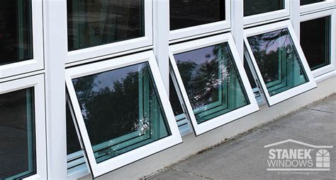 awning  casement windows whats  difference   casement windows awning