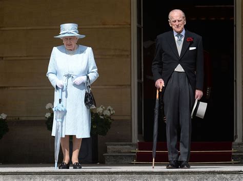 Queen Elizabeth Hosts Garden Party At Buckingham Palace