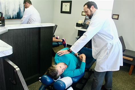 chiropractic mls laser therapy spinal decompression in