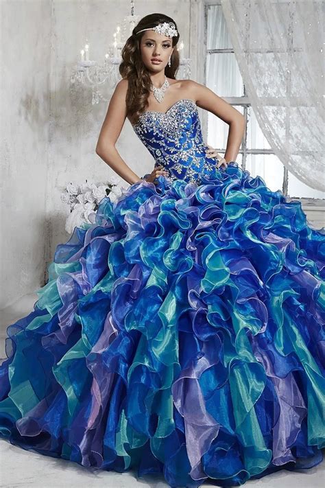 Sexy 2017 Royal Blue Quinceanera Dresses Ball Gown Beaded Crystals