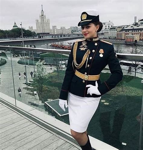 pin by hakan falez on women in uniform military women military girl