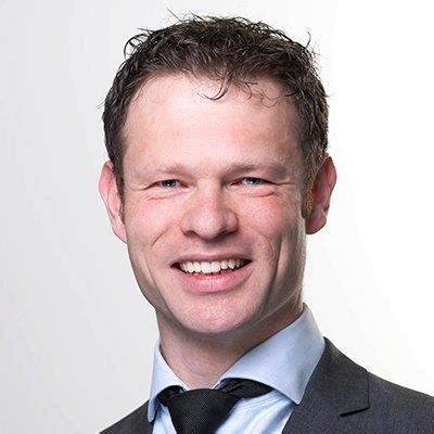 robbert paul van der velde fiscaal specialist omzetbelasting belastingdienst linkedin