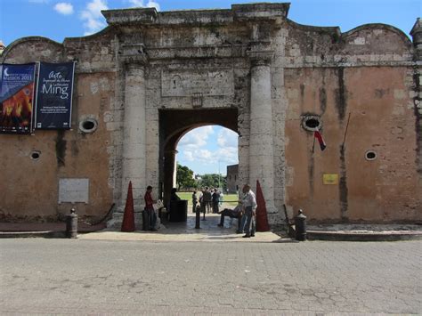 forteresse ozama  saint domingue republique dominicaine infos guide