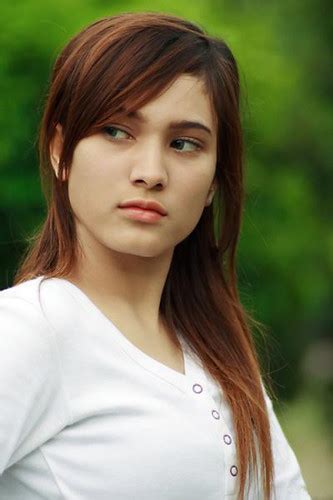 Hot Indo Celebrity Cute Indonesia Girls Mode