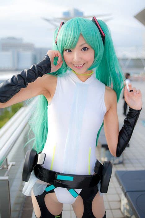 skinny hatsune miku cosplay sankaku complex