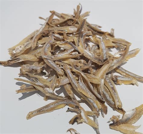 padian foods ikan bilis dried anchovies pusu kering
