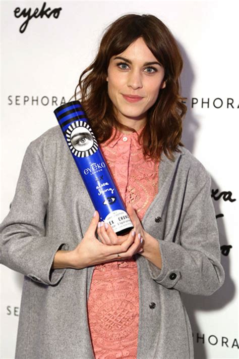 alexa chung reveals her beauty bad habits and new year s resolutions
