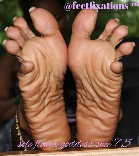 feetfixations soles ebonysoles prettyfeet wrinkle flickr