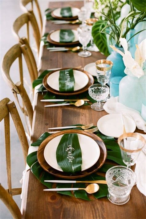 gorgeous tablescapes  inspire    summer party sea glass