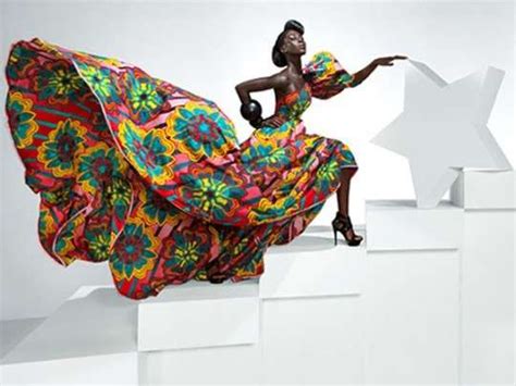 Dramatic African Fabrics Vlisco Sparkling Grace