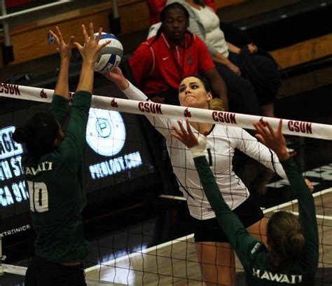 Womens Volleyball Matadors Continue Building Momentum With Win Over