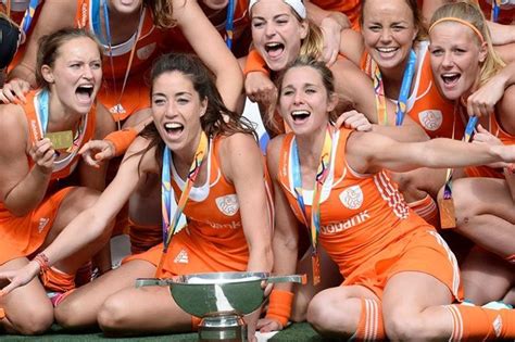 The Dutch Team Celebrating Their Victory Against Australia In Field