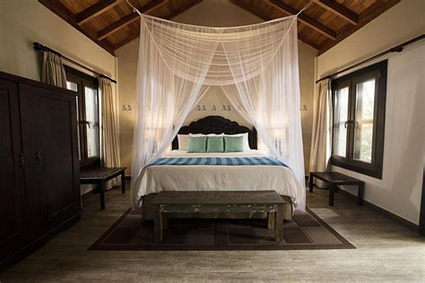 jungle lodge hotel updated  tikal national park guatemala