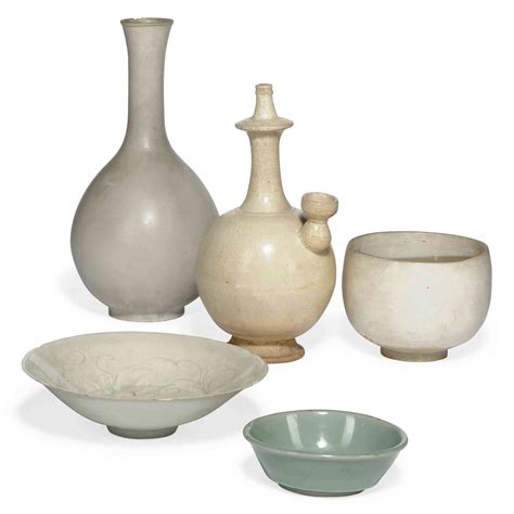 chinese pottery vessels song dynasty     christies
