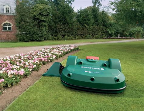 advantages  robot lawn mowers belrobotics
