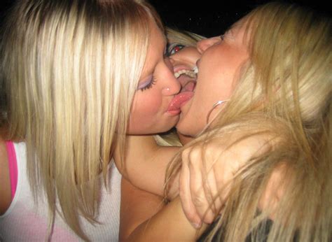 hair blond interaction kiss cheek porn pic eporner