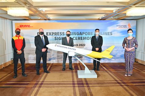dhl orders additional bfs signs partnership  singapore airlines