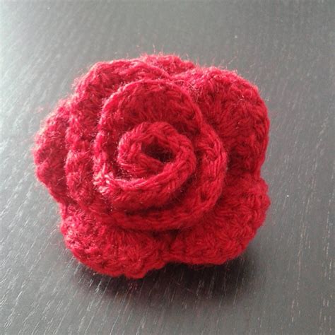 la rose au crochet rose flower  crochet rosa al crochet artofit