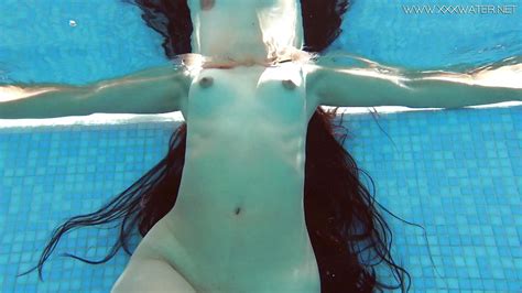 Andreina De Luxe In Erotic Underwatershow Porntube