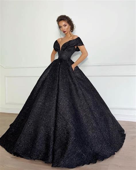 Black Wedding Dresses With Edgy Elegance
