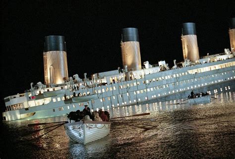 titanic sinks  real time  hours  minutes neatorama