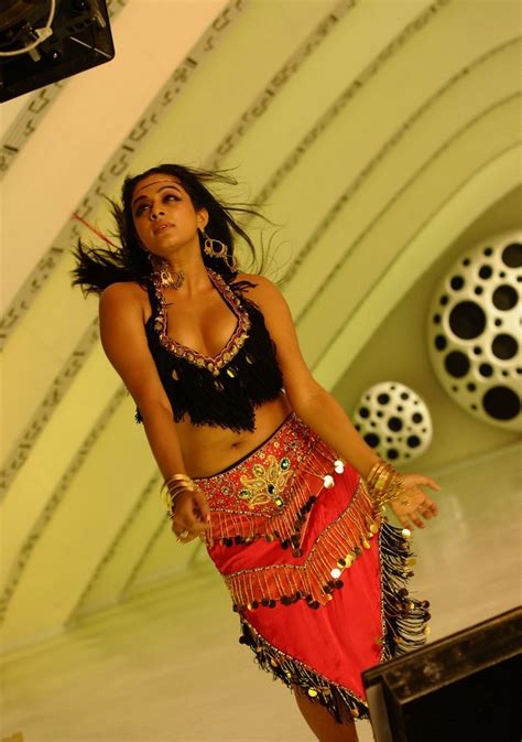 indian hot actress actress priyamani spicy hot photo