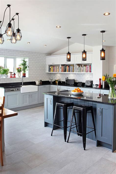 11 Kitchen Decorating Ideas With Black Granite Countertops 2022 Decor