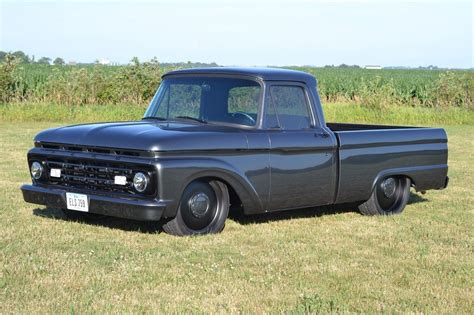 restomod  ford   custom truck  sale