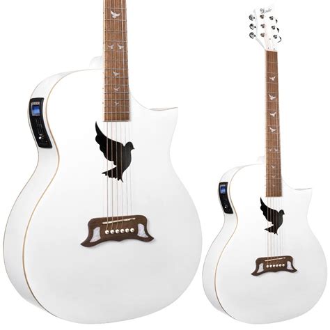 lindo white dove  electro acoustic guitar  padded gigbag