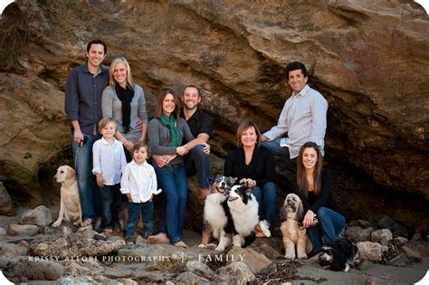 good colors family portrait poses family photography family