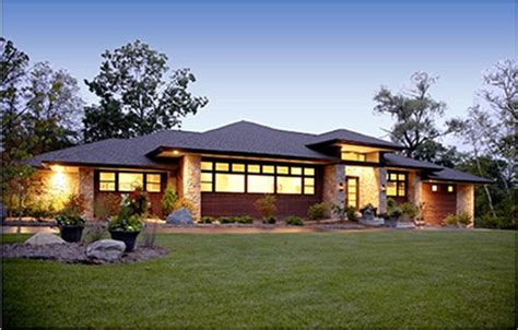 modern hip roof modern hip roof prairie style houses prairie style architecture house exterior