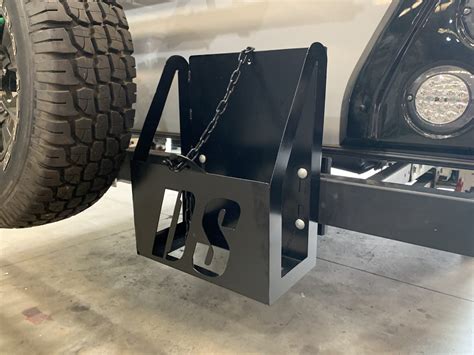 ds rear mounted jerry  holder ds custom toolboxes