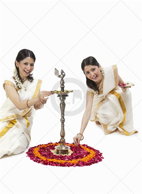 south indian half saree girls indian hindu traditional women
