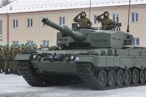 acr prevzala prvni tank leopard  militaryboxcz