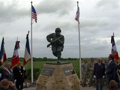 D Day Statue Of Band Of Brothers Hero Richard Winters