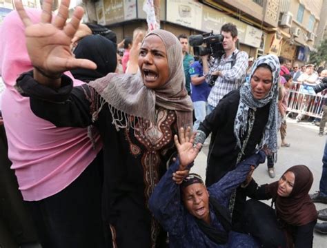 Egyptian Court Sentences 683 People To Death Mt