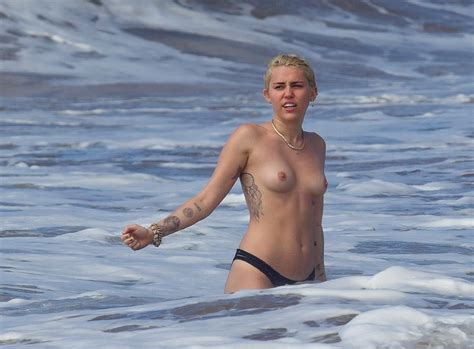 miley cyrus topless on the beach in hawaii 11 celebrity