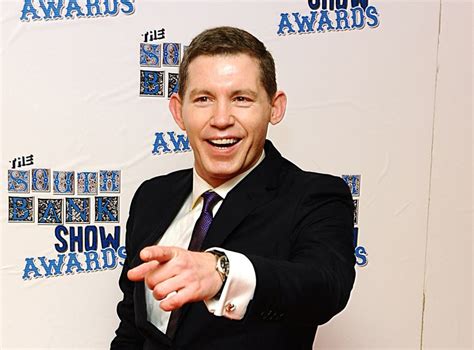 Lee Evans Comedy S Duracell Bunny Is Winding Down After A Frenetic 30