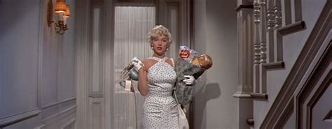 Fashion And Film Marilyn Monroe In The Seven Year Itch