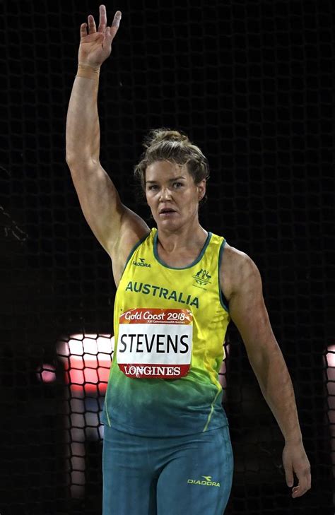 commonwealth games 2018 dani stevens wins discus gold medal breaks record
