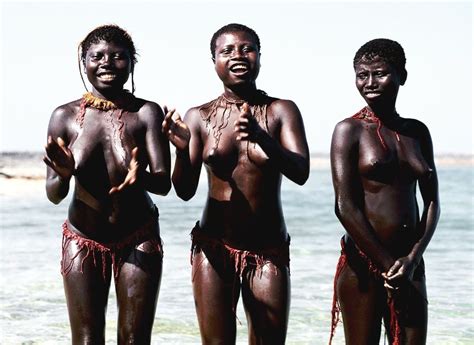 real amateur members of native african tribes posing nude pichunter